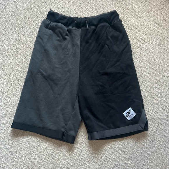 Jordan Shorts - Picture 1 of 3